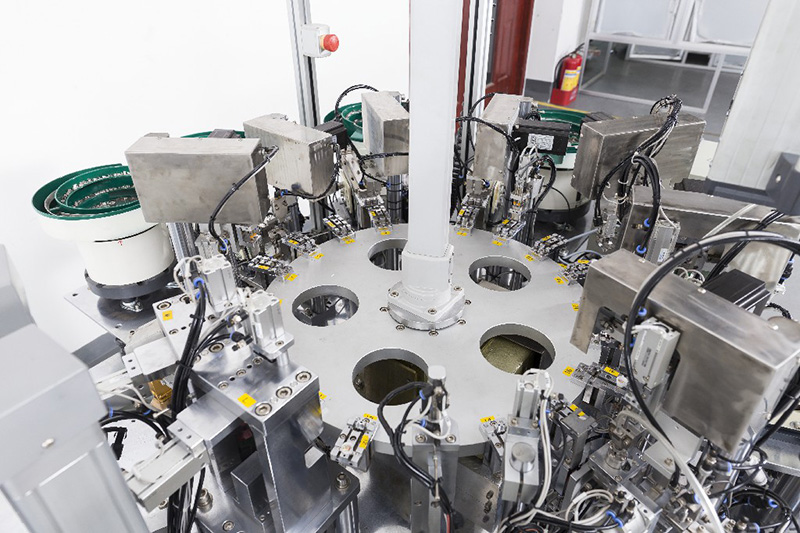 KSD301 thermostat semi-finished product assembly machine (10)