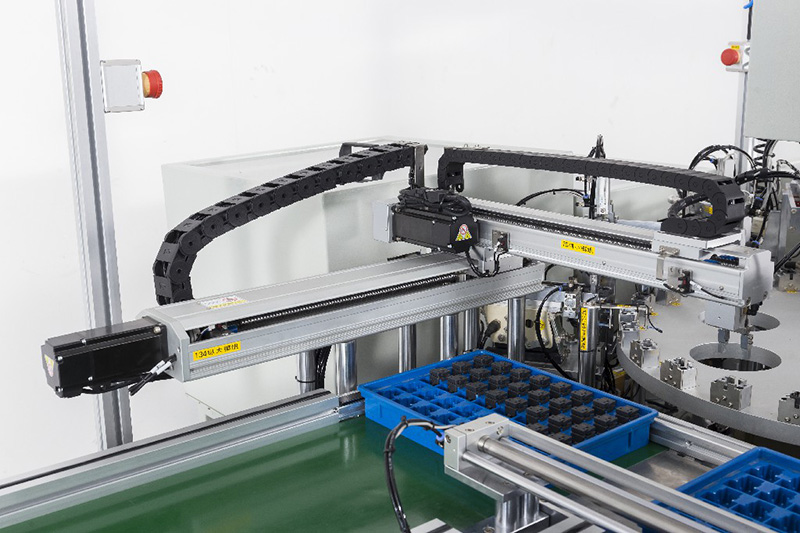 Compressor protector starter assembly machine (2)